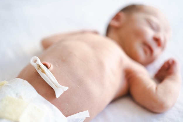 Ile pieluch do szpitala dla noworodka warto zabrać?