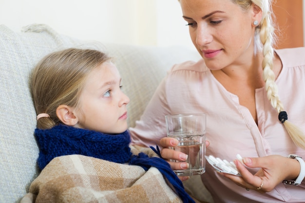 Przeziębienie matki karmiącej jakie leki można bezpiecznie stosować?