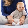 Co powoduje wzdęcia u niemowląt i jak je rozpoznać?