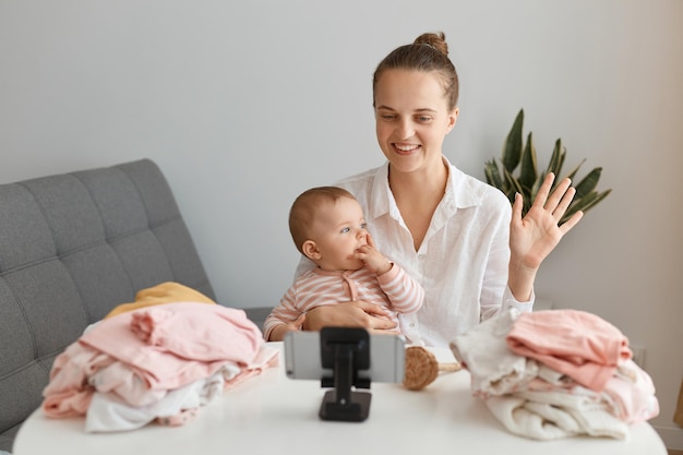 Kiedy kupować rzeczy dla noworodka, aby przygotować się bez stresu?