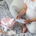 Kiedy spakować torbę do porodu, by uniknąć stresu?