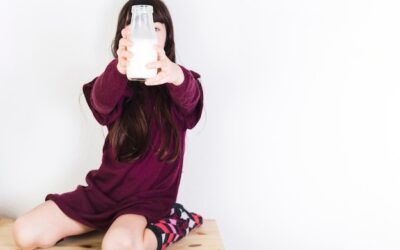 Jakie mleko wybrać na ulewanie i zaparcia u niemowląt?