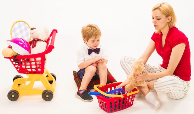 Od kiedy zacząć kupować rzeczy dla dziecka?