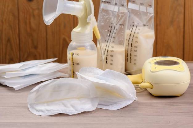 Ile pokarmu odciągać laktatorem podczas jednej sesji?